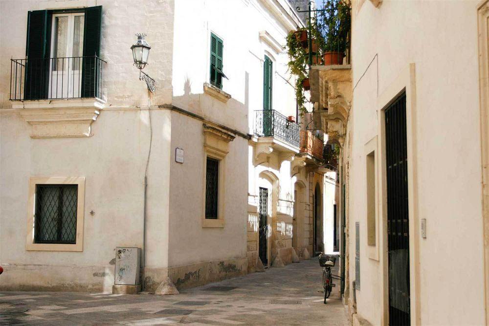 Sacre Bleu Apartments Lecce Buitenkant foto