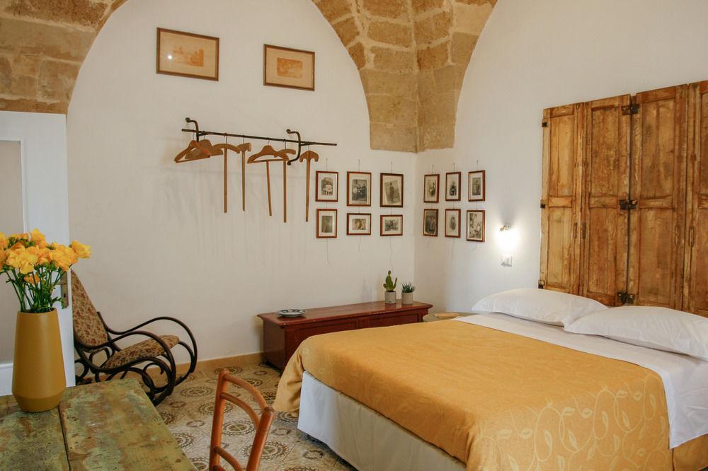 Sacre Bleu Apartments Lecce Buitenkant foto