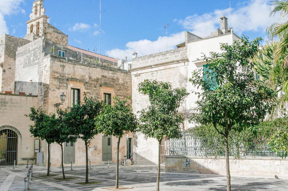 Sacre Bleu Apartments Lecce Buitenkant foto
